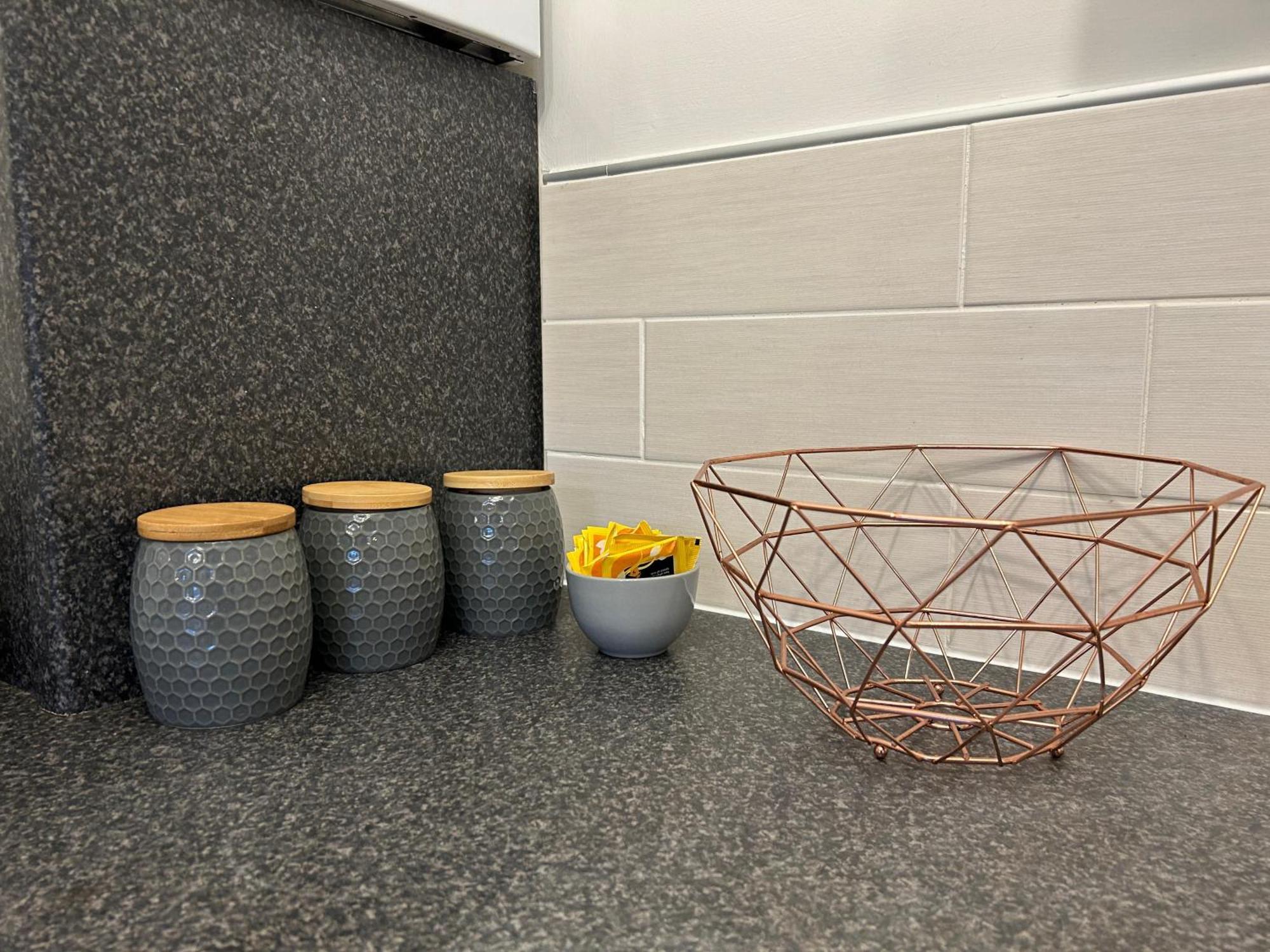 Lovely Serviced Apartment, Free Parking, Oxford Esterno foto